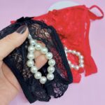 Calcinha Tailandesa Com Pérolas Yaffa