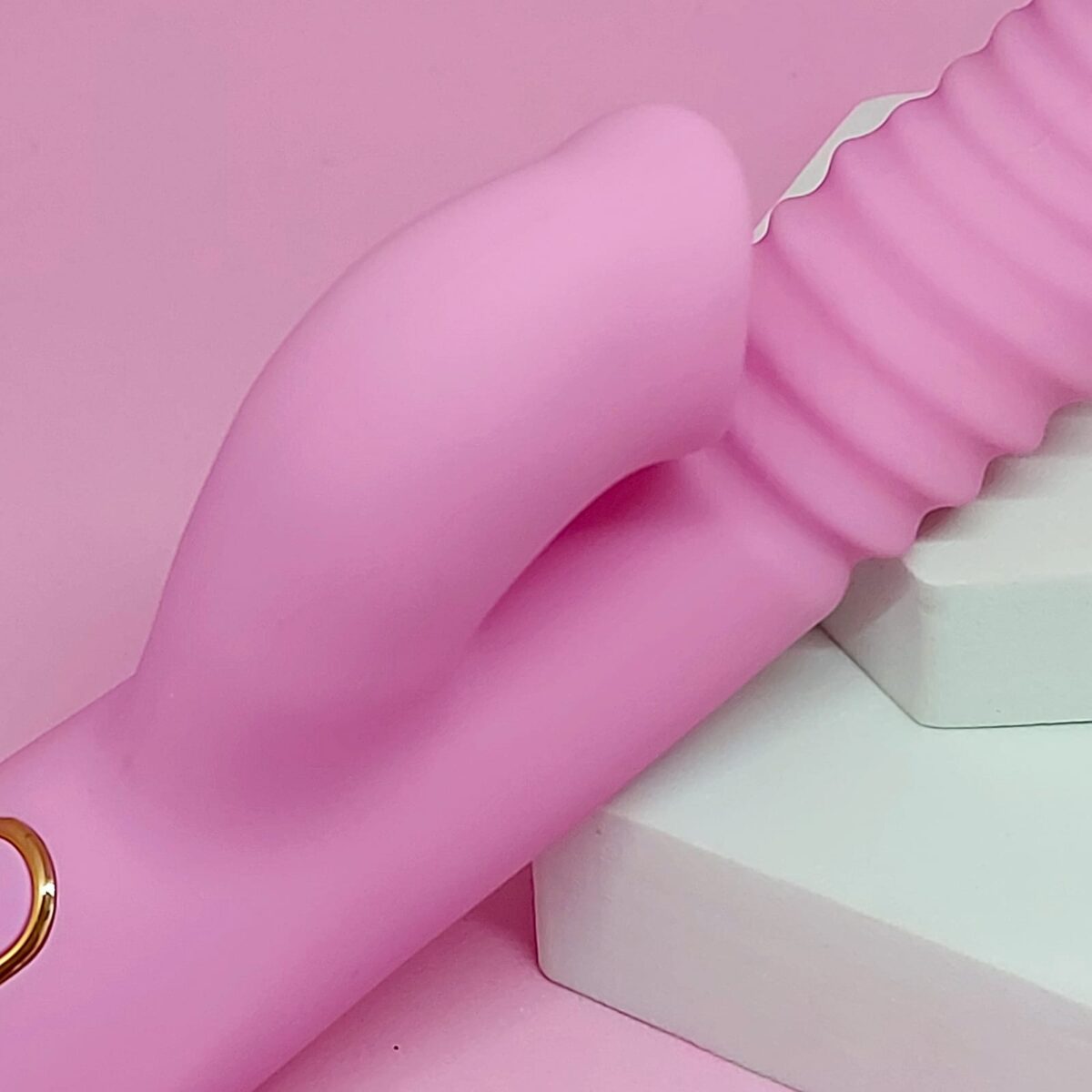 Vibrador Vai e Vem de Ponto G e Clitóris Com Aquecimento Dibe