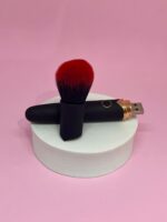 Vibrador Discreto: Com o Pincel Bullet, Discrição e Prazer em um Só Produto