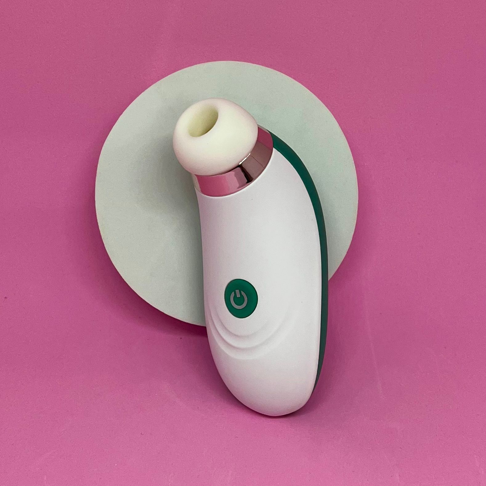 Sugador e Estimulador de Clitóris Sensevibe Fast – Compacto e Potente Sugador e Estimulador de Clitóris Sensevibe Fast – Compacto e Potente