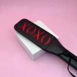 Chibata XOXO 2 - Palmatória Luxuosa para BDSM e Prazer Submisso