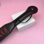 Chibata XOXO 2 - Palmatória Luxuosa para BDSM e Prazer Submisso