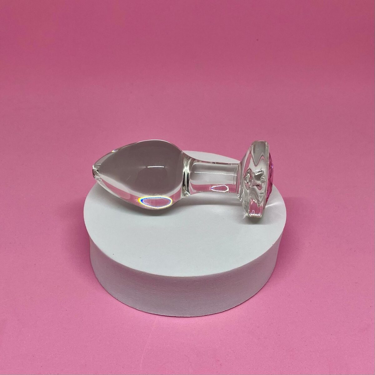 Plug Anal de Vidro com Pedra Rosa – Estímulo Sofisticado e Elegante