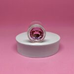 Plug Anal de Vidro com Pedra Rosa – Estímulo Sofisticado e Elegante