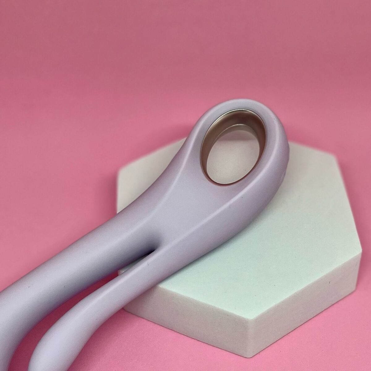 Vibrador Keathe – Duplo Estímulo Clitóris e Ponto G Vaginal Profundo