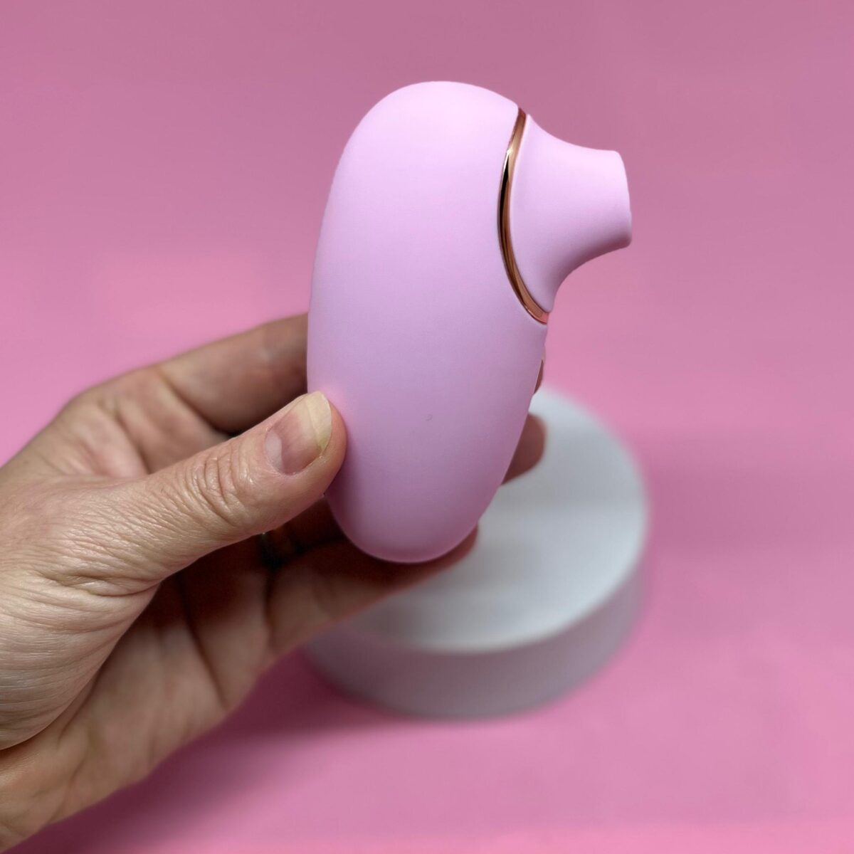 Lev – Sugador de Pulsação Recarregável | 10 Modos de Estímulo para Prazer Intenso