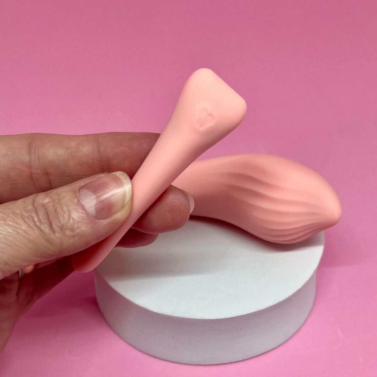 Vibrador de Casal Whale Mini APP – Controle por Smartphone e 9 Modos de Vibração Bluetooth