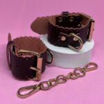 Algema com Corrente e Fivelas / Couro Marrom | BDSM com elegância