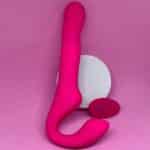 Vibrador de Casal Strapless Vai e Vem Michelle – Conexão e Prazer em Sintonia