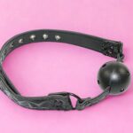 Mordaça de Bola SI em Couro Sintético Ajustável para Bondage