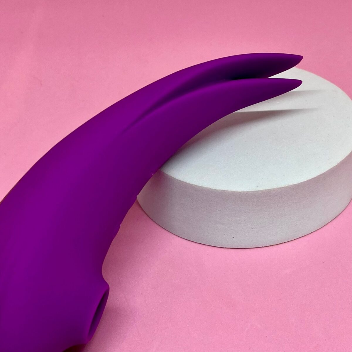Lila - Sugador 2 em 1 de Clitóris com Pulsação e Vibração | Tecnologia de Ondas e Prazer Rápido e Intenso